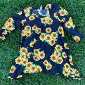 NWT Honeylove sunflower stretchy tunic S